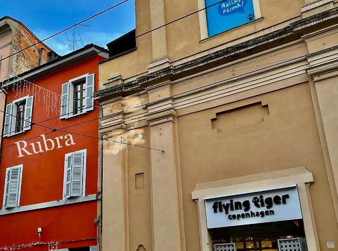 Rubra Apartments